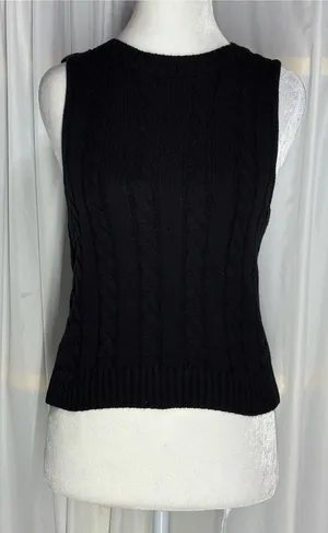 Forever 21 Black Cable Knit Sleeveless Sweater Vest Size M thumbnail 1