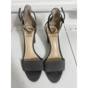 Vince Camuto Corlina Gray Suede Leather Dress Sandal Block Heel Womens Size 7.5M thumbnail 2