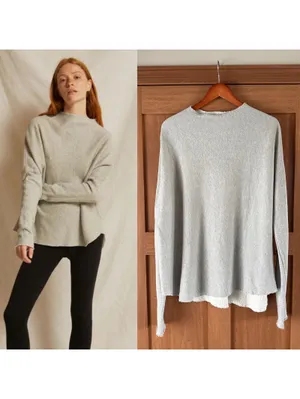Perfectwhitetee Morrison Mock Neck Sweatshirt in Heather Grey Women’s size Small thumbnail 2