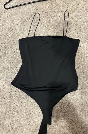 H&M Bodysuit thumbnail 1