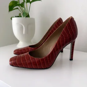 Sam Edelman Beth Cinnamon Croc Embossed Leather Square Toe Stiletto Heels 8 thumbnail 2