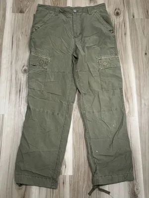 Urban Outfitters BDG Cargo Pants Women’s 34 thumbnail 1