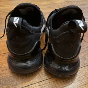 Nike Black Air Max 270 Sneakers thumbnail 3