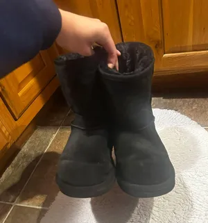 UGG Boots thumbnail 1