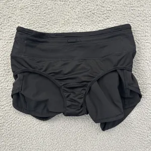 Lululemon Speed Up Shorts Mid Rise 4" Black Athletic Athleisure Women's 4 thumbnail 4