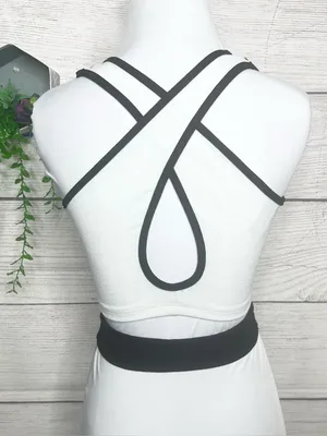 Vintage Y2K Black & White Sleeveless Cutout Crop Top Size XS thumbnail 3