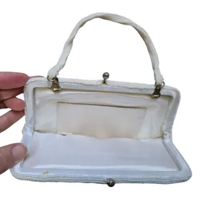 Vintage White Beaded Purse Handmade Korea Kiss Lock Handled Clutch Cocktail Luxe thumbnail 3