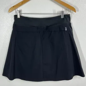 Mountain Hardwear Dynama Skirt Womens Medium Black‎ Hiking Skort Built-In Shorts thumbnail 2