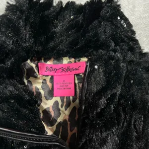 Betsey Johnson M Black Faux Fur Metalic Sequin Vest Full Zip Leopard Lined thumbnail 3