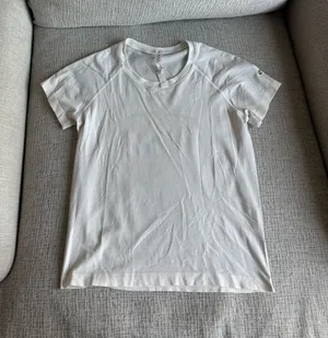 Swiftly Lululemon Short Sleeve thumbnail 1