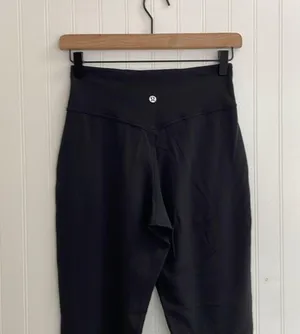 LULULEMON Align Jogger *28" in Black Size 4 thumbnail 10