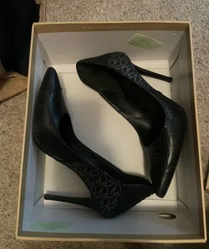 Michael Kors Black logo heels  thumbnail 1