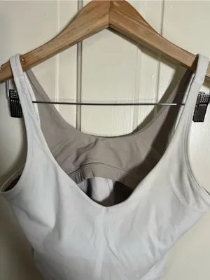 Lululemon Align Tank Top White Size 4? thumbnail 3