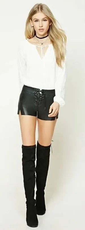 ✨F21 Cream Tie-Front Top✨ thumbnail 1