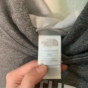 The North Face Gray Sweatshirt Size Medium thumbnail 4