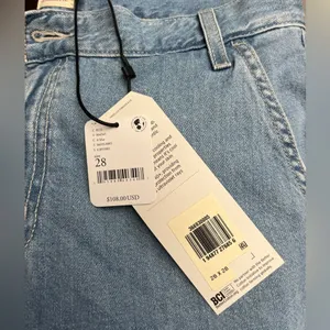 Free People Levis Cargo Jeans Sz 28 thumbnail 6