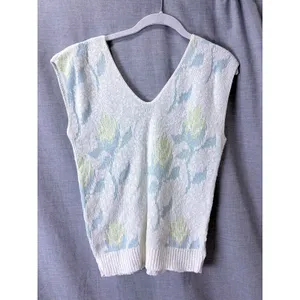 Vintage‎ Sweater Vest White Floral Pastel Knit V-Neck Cotton G.F.C. Ltd Size M thumbnail 3