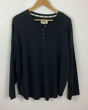 MWL Breeze Henley Shirttail Tee Size Large thumbnail 1