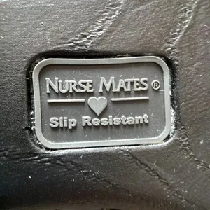 Nurse Mates Pillow Top Clogs Women’s Sz 9 Chelsea Metallic Paisley Shoes comfort thumbnail 13
