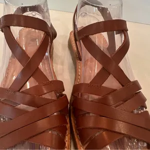 Zara Leather Flat Strappy Sandals Sz 38 Fisherman Womens Spain NWOT thumbnail 3