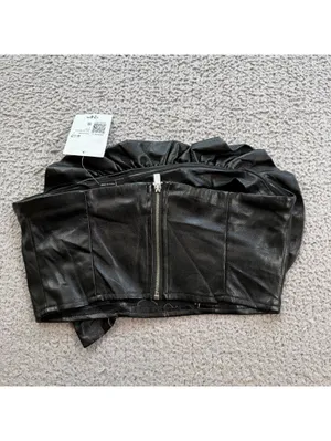 Forever 21 Black Faux Leather Rosette Bustier Corset Top NWT Women’s Small thumbnail 2
