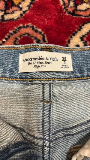 Abercrombie High-Rise Mom Shorts thumbnail 3