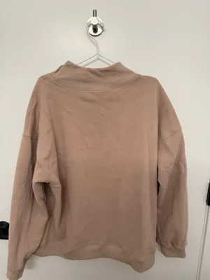 Amazon Mockneck thumbnail 2