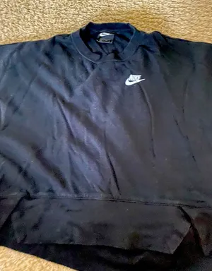 Nike crewneck thumbnail 1