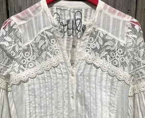 Feather Bone White Lace Long Sleeve Peasant Dress XS thumbnail 3