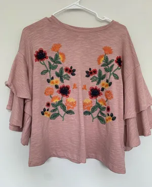Blu pepper embroidered ruffled sleeve top thumbnail 1