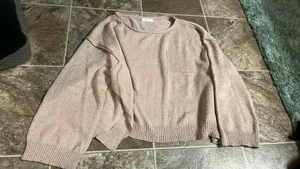 Bebrand Pink Sweater Size M thumbnail 1