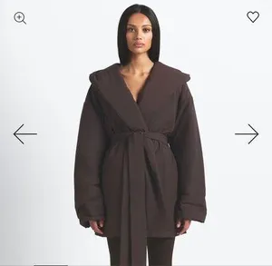 Nike SKIMS Woven Nylon Wrap Coat Phoenix thumbnail 2