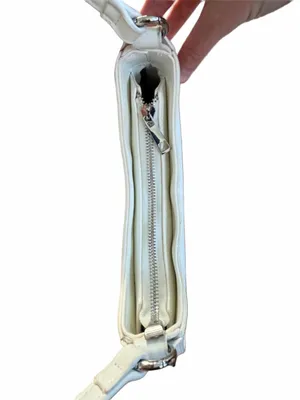 Forever 21 Minimalist White Shoulder Bag – Sleek Women's Handbag thumbnail 5