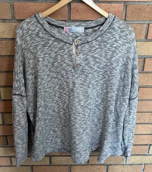 Free People Beach Gray Henley Endless Summer Sleep To Dream Knit Top Size Small thumbnail 1