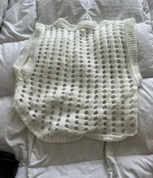 White Knit Sweater Vest thumbnail 5