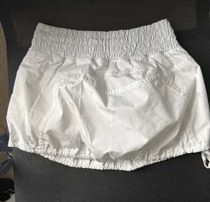 Lululemon Skirt thumbnail 1