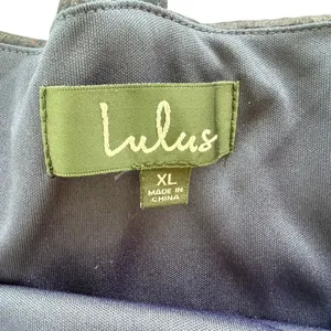 Lulus Loiselle Navy Blue Floral Print Polka Dot Wrap Maxi Dress Size XL Sundress thumbnail 4