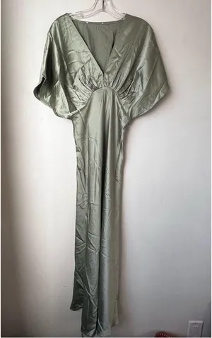 Petal & Pup Ricki Sage Green Satin Maxi Dress XS thumbnail 8