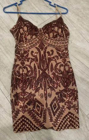dress Size M thumbnail 1