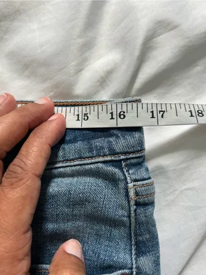 Abercrombie & Fitch | the slim straight ultra high rise jeans in extra long thumbnail 8