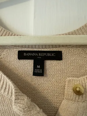 Banana Republic Sweater thumbnail 2