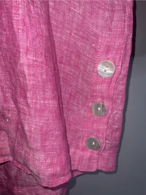 Tahari Pink Linen V-Neck Tunic with Button Side Tabs Medium thumbnail 3