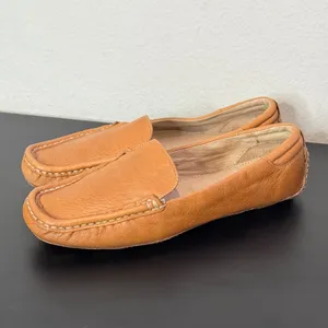 Michael Kors Driving Loafers Womens 5.5 Tan Leather Moc Toe Slip On Shoes thumbnail 13
