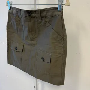 NWOT Banana Republic Cotton Silk Cargo‎ Safari Mini Skirt Military Green Sz 2 thumbnail 3