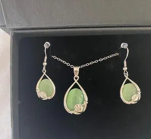 Irish Necklace And Earrings Set thumbnail 1
