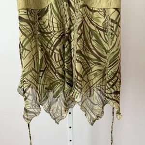 Separates by NY City Design Co. Y2k Fairy Green Brown Leaf‎ Print Lace Top sz L thumbnail 3