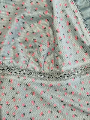 Intimately Free People Floral Camisole Top XS Lace Trim Sage Pink Boho Romantic thumbnail 4