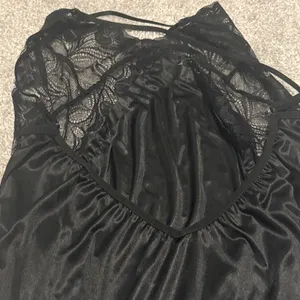 Sleek Black Lace and satin Chemise thumbnail 4