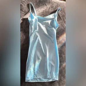 Showpo. Myrcella Dress in Blue Size 4 New with tag thumbnail 10