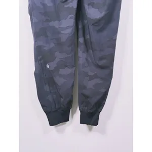 Lululemon Dance Studio Mid Rise Jogger Pants Womens Size 2 Black Camo Athletic thumbnail 11